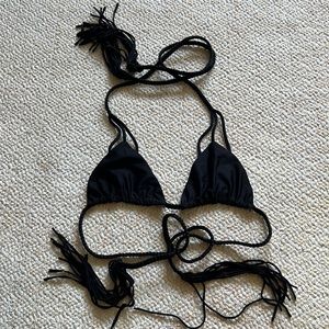 Acacia braid tie top in black size small